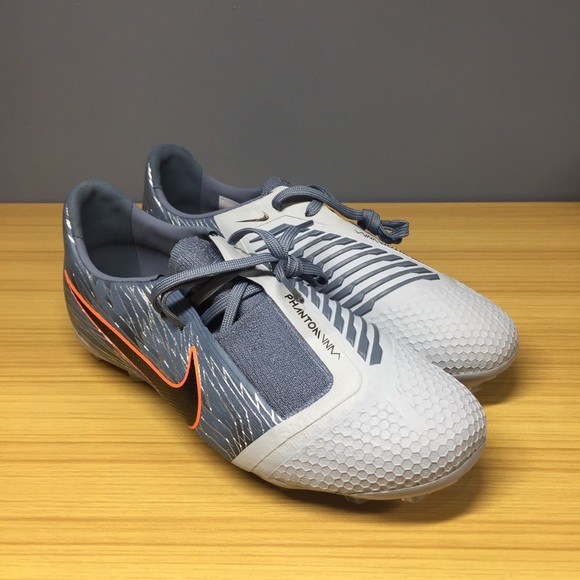Nike Hypervenom Phantom II FG Firm Ground .in